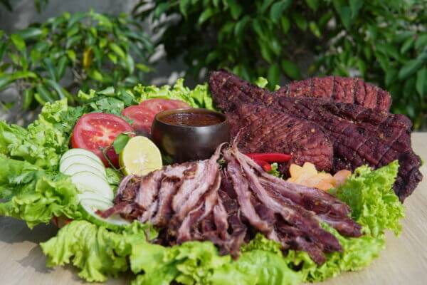 THỊT LỢN BẢN GÁC BẾP