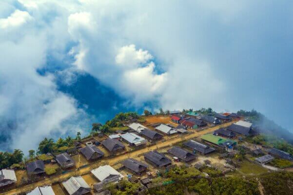 Săn mây tại Cu Vai