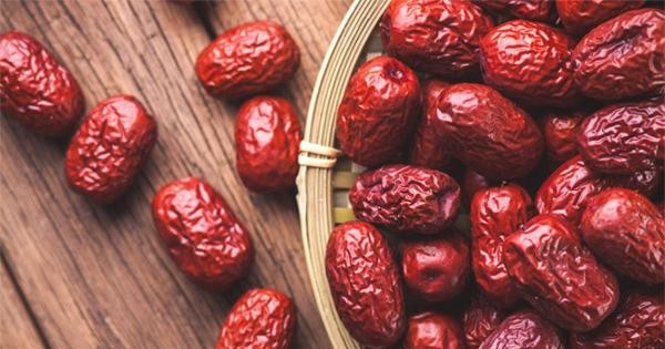 Táo đỏ là loại quả giàu chất dinh dưỡng