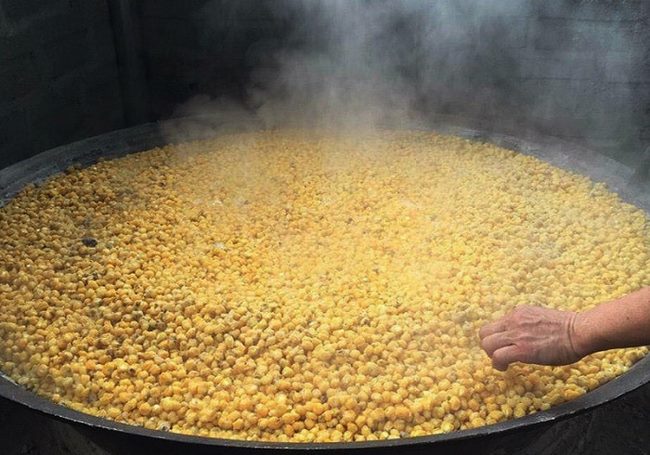 Cách ngâm rượu ngô già