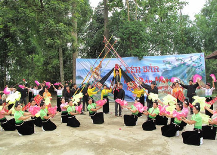 Lễ hội xên bản xên mường Lễ hội xên bản xên mường