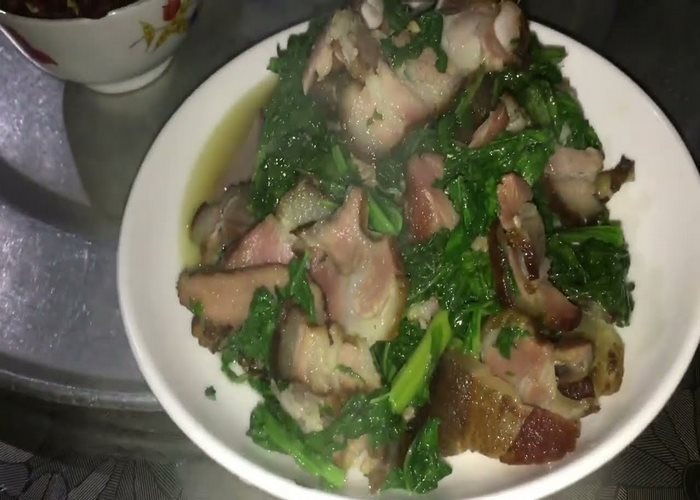 thịt lợn gác bếp làm món gì ngon thịt lợn gác bếp làm món gì ngon