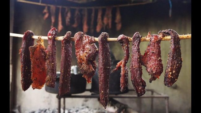 Cách bảo quản thịt lợn gác bếp Cách bảo quản thịt lợn gác bếp