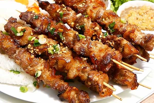 Cách sử dụng hạt dổi mắc khén để tẩm ướp món ăn Cách sử dụng hạt dổi mắc khén để tẩm ướp món ăn