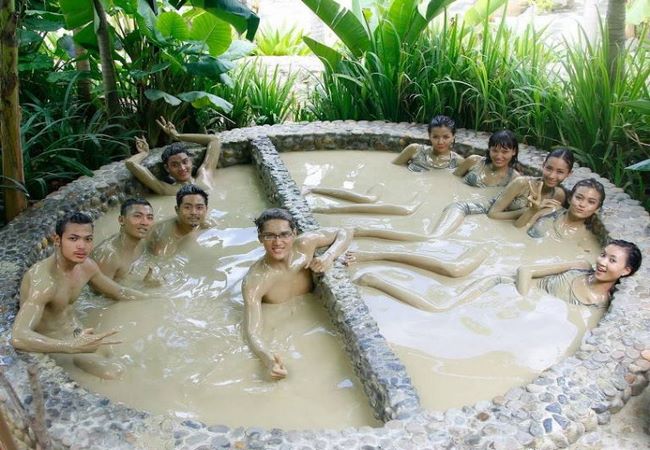Khu du lịch suối khoáng KIm Bôi Khu du lịch suối khoáng KIm Bôi