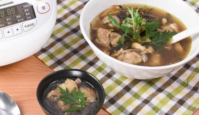 Uống nước củ tam thất Uống nước củ tam thất