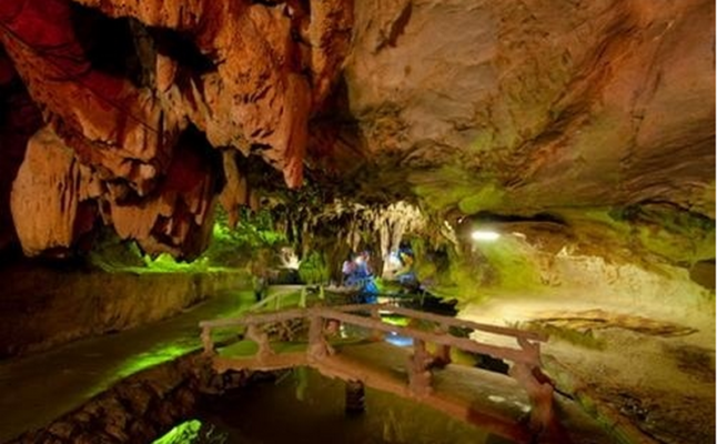 du lịch Hồ Thác Bà du lịch Hồ Thác Bà