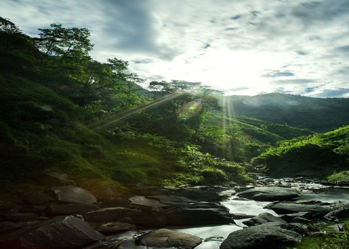 Thác Háng Tề Chơ Thác Háng Tề Chơ