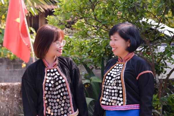 Độc đáo các trang phục Tây Bắc