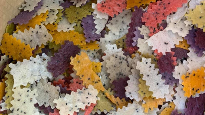 Đặc sản bánh khẩu xén Mường Lay