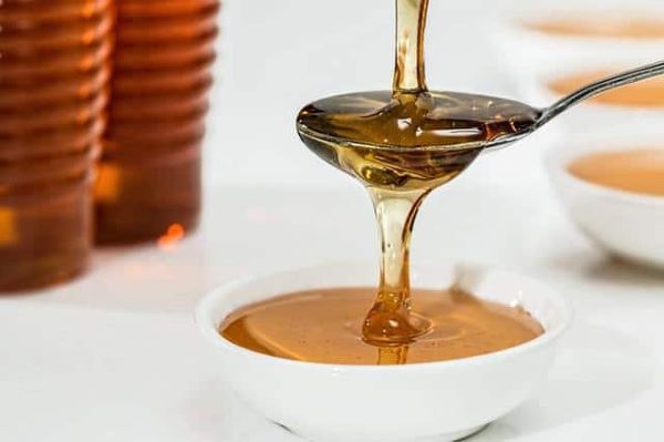 Mật ong khoái và mật ong đá, loại nào tốt hơn