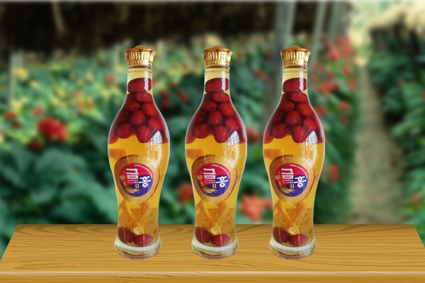 Rượu nhân sâm kỷ tử táo đỏ Rượu nhân sâm kỷ tử táo đỏ