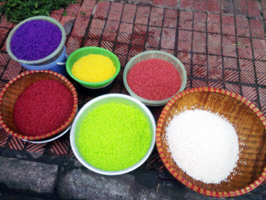 Xôi ngũ sắc, độc đáo ẩm thực Tây Bắc Xôi ngũ sắc, độc đáo ẩm thực Tây Bắc