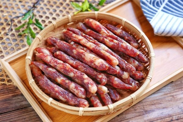 Lạp sườn xào ngồng cải: Món ăn dân dã của người vùng cao