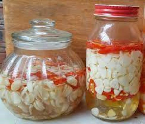 Cách làm tỏi giấm ớt Cách làm tỏi giấm ớt