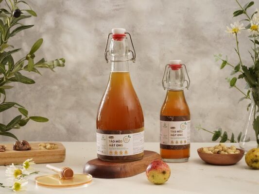 Hướng dẫn ngâm rượu táo mèo