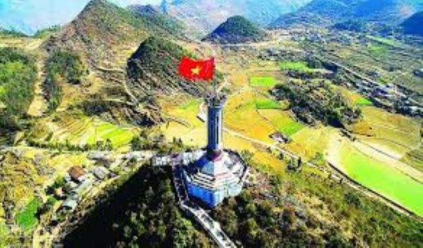Du lịch Lũng Cú