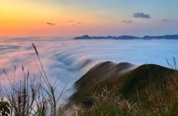 Lí do mê thiên đường mây Tà Xùa