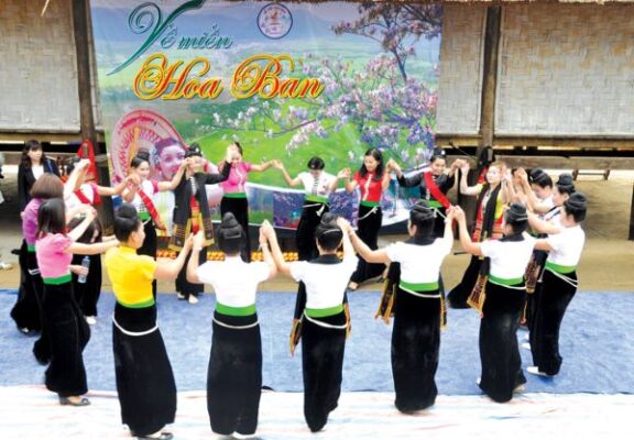 Lễ hội đặc trưng của dân tộc Thái Lễ hội đặc trưng của dân tộc Thái