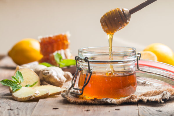 Mách bạn uống mật ong đúng cách để giảm cân