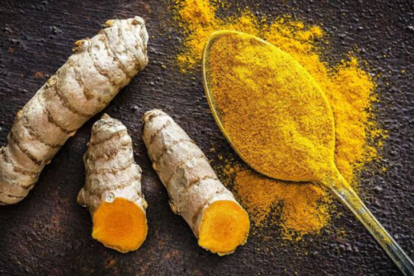 Cách uống tinh bột nghệ chữa bệnh đau dạ dày