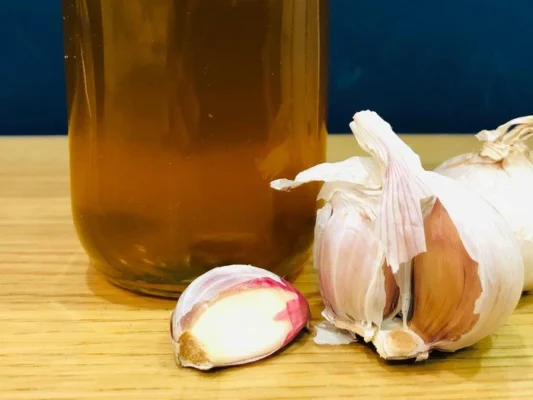 Tỏi ngâm mật ong có tác dụng gì?