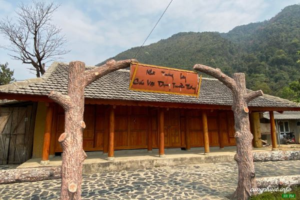 Bản du lịch cộng đồng Sì Thầu Chải