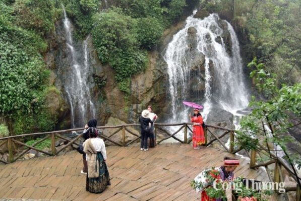 Khám Phá Địa Điểm Chụp Ảnh Ấn Tượng Tại Bản Cát Cát Sa