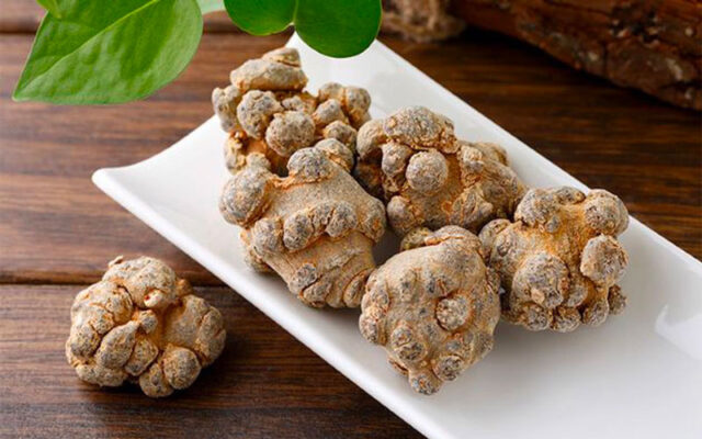 Tác dụng của tam thất ngâm mật ong