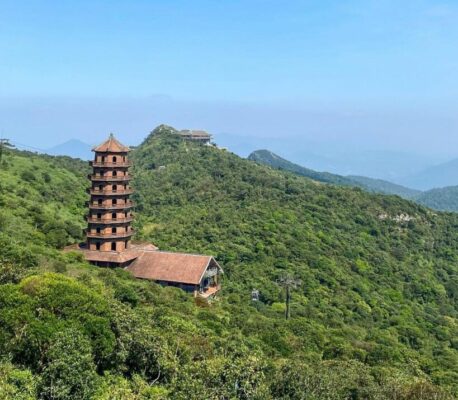 Chùa Yên Tử năm 2024