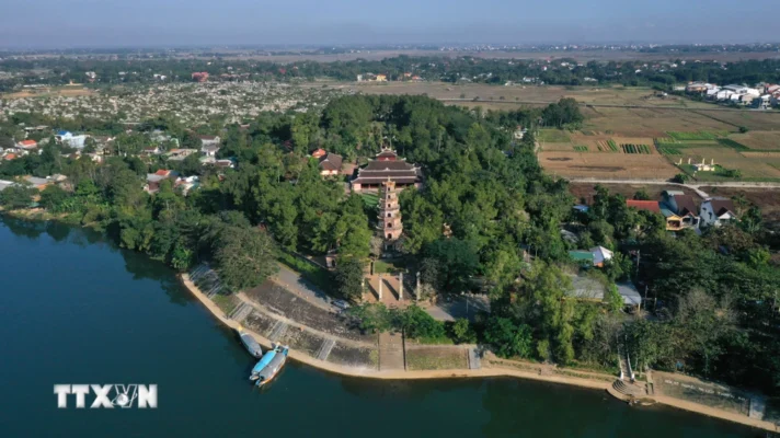 Kinh nghiệm tham quan chùa Thiên Mụ