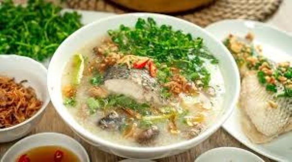 Đặc sản cháo cá lóc rau đắng