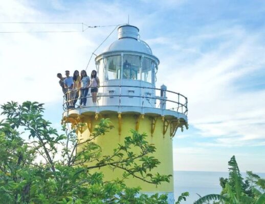 Hải đăng Tiên Sa
