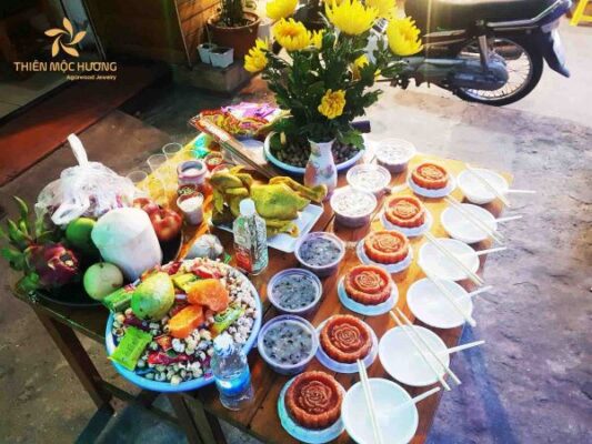 Mâm cúng cô hồn gồm có những gì?