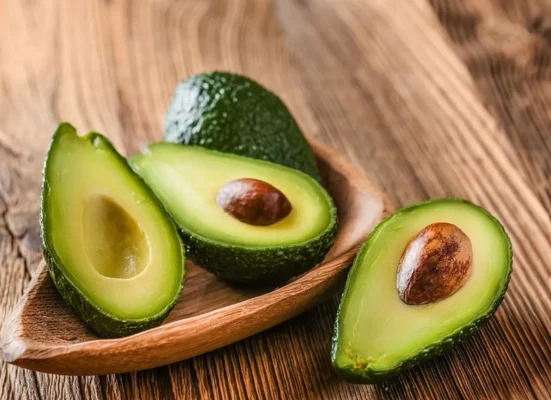 Lợi ích tuyệt vời khi ăn quả bơ không phải ai cũng biết