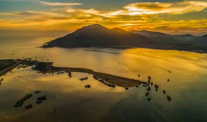 Bãi biển Thiên Cầm Hà Tĩnh