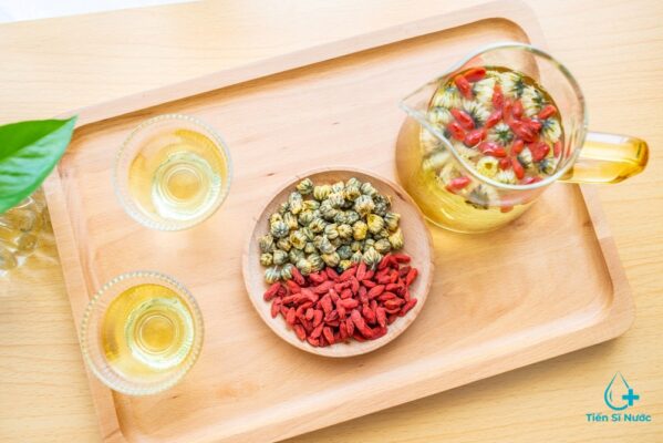 Đông trùng hạ thảo uống với táo đỏ có công dụng gì?