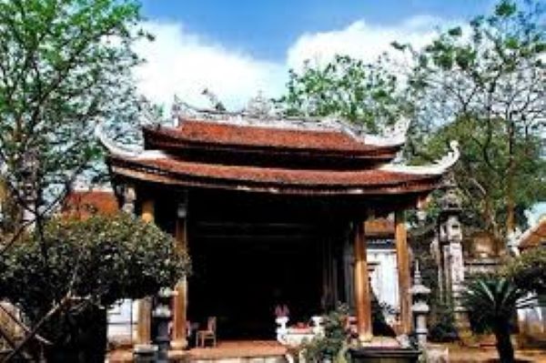 Đền Chử Đồng Tử