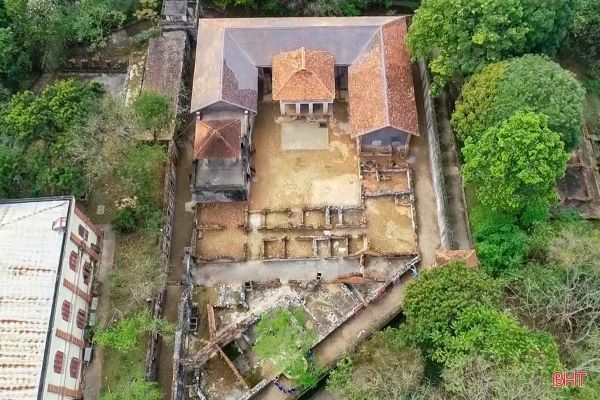 Di tích nhà tù Sơn La