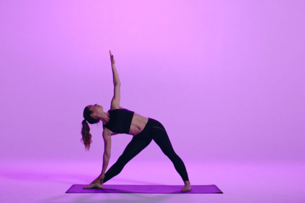Lợi ích tuyệt vời của yoga đối với sức khỏe