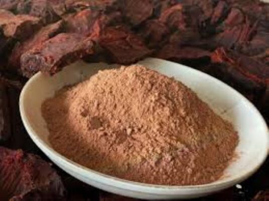 Mách bạn cách dùng hà thủ ô chữa bạc tóc