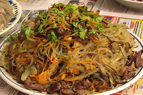 Cách xào miến dong với măng khô