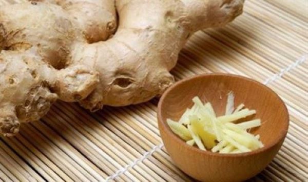 Lợi ích của gừng ngâm rượu