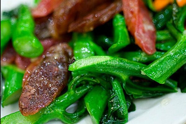Món ngon từ lạp sườn gác bếp Tây Bắc