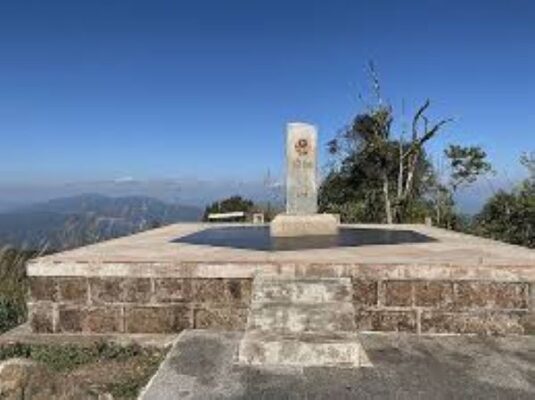 7 cột mốc biên giới đáng chinh phục