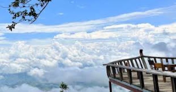 Cuối năm đi sản mây ở đâu?