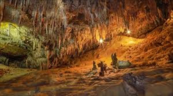 Khám phá Núi Đá Ô Sìn Hồ