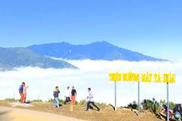 Kinh nghiệm đi săn mây ở Tà Xùa