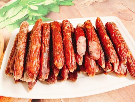 lạp sườn gác bếp Tây Bắc