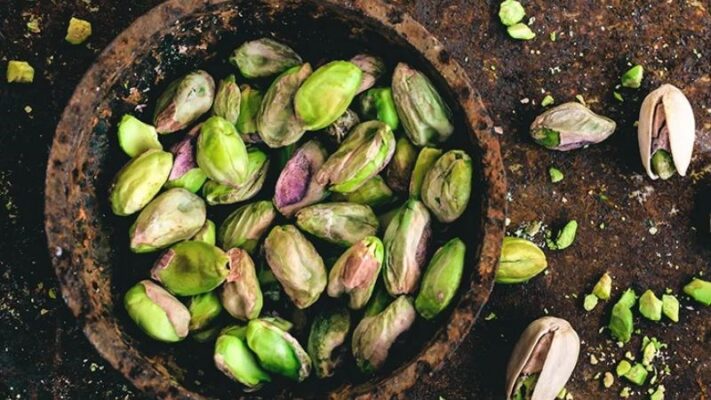 Công dụng của hạt dẻ cười là gì?